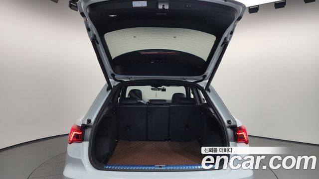 Audi Q3 35 TDI Premium