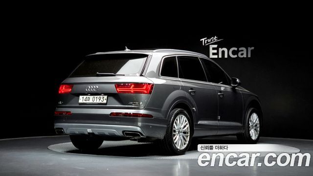 Audi Q7 45 TDI Quattro Sport