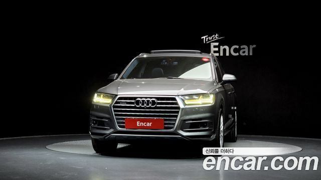 Audi Q7 45 TDI Quattro Sport