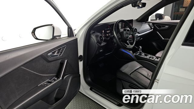 Audi Q2 35 TDI Premium