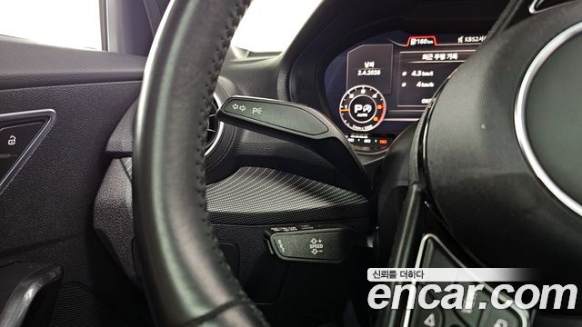 Audi Q2 35 TDI Premium