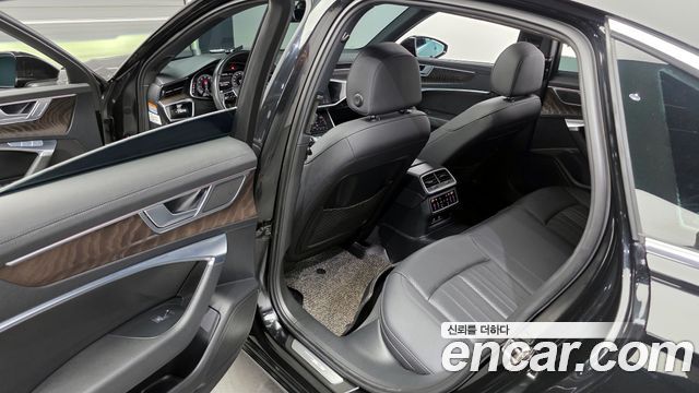 Audi A6 45 TFSI Quattro Premium