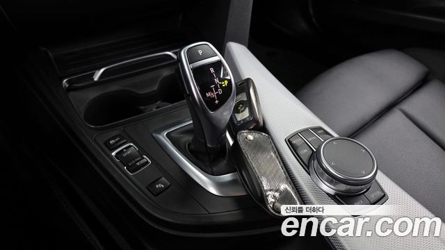 BMW 3-Series 320i M Sport