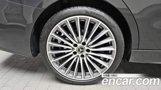 Mercedes-Benz C-Class C300 AMG Line