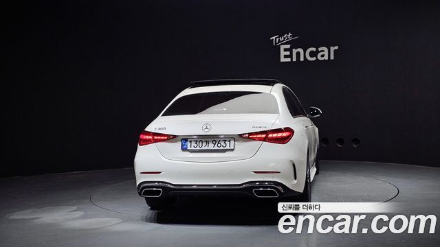 Mercedes-Benz C-Class C300 4MATIC AMG Line