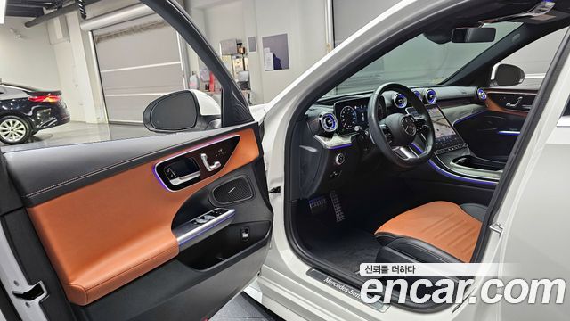 Mercedes-Benz C-Class C300 4MATIC AMG Line