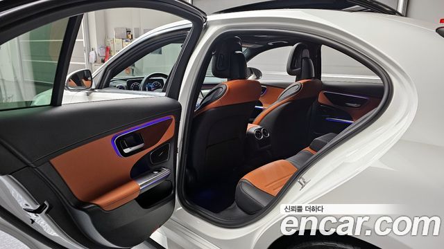 Mercedes-Benz C-Class C300 4MATIC AMG Line