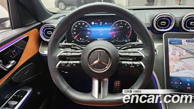 Mercedes-Benz C-Class C300 4MATIC AMG Line