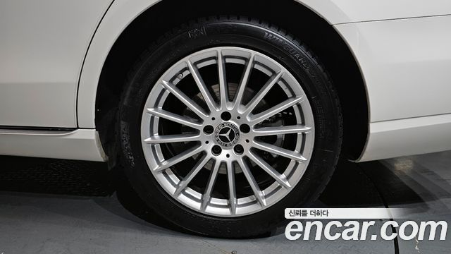 Mercedes-Benz E-Class E250 Exclusive
