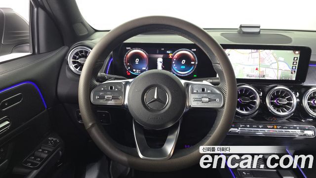 Mercedes-Benz EQB EQB300 4MATIC AMG Line