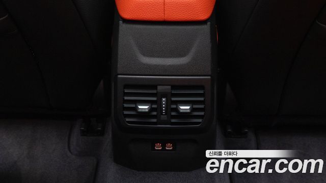 BMW 2-Series M235i xDrive
