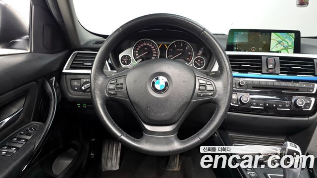 BMW 3-Series 320d