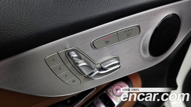 Mercedes-Benz C-Class C200 Cabriolet