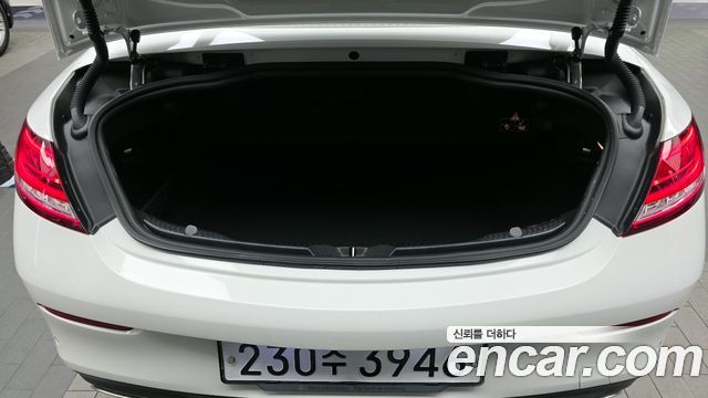 Mercedes-Benz C-Class C200 Cabriolet