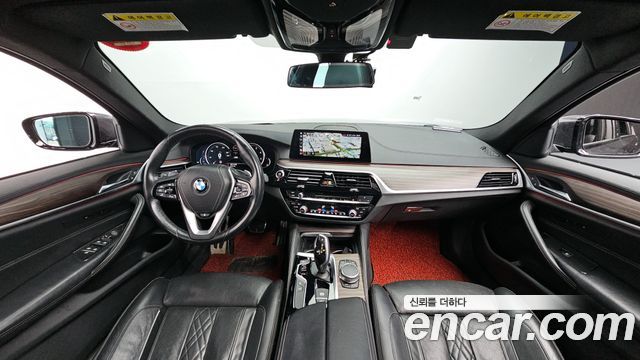 BMW 5-Series 520d M Sport Package Plus