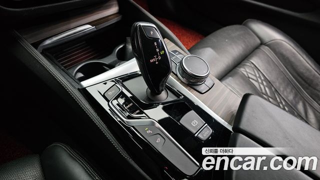 BMW 5-Series 520d M Sport Package Plus
