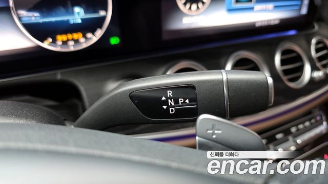 Mercedes-Benz E-Class E300 Avantgarde