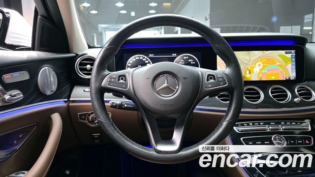 Mercedes-Benz E-Class E300 Avantgarde