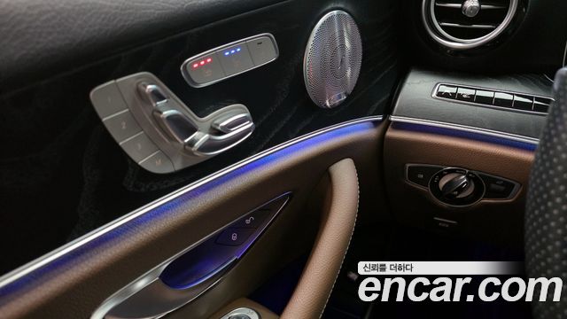 Mercedes-Benz E-Class E300 Avantgarde