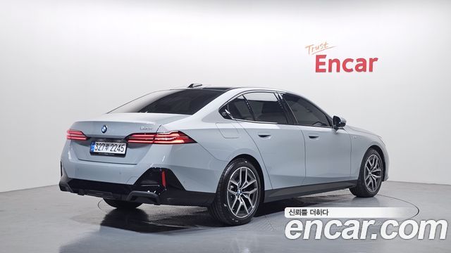 BMW 5-Series 520i M Sport