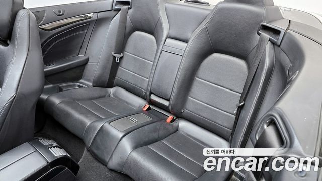 Mercedes-Benz E-Class E200 Cabriolet