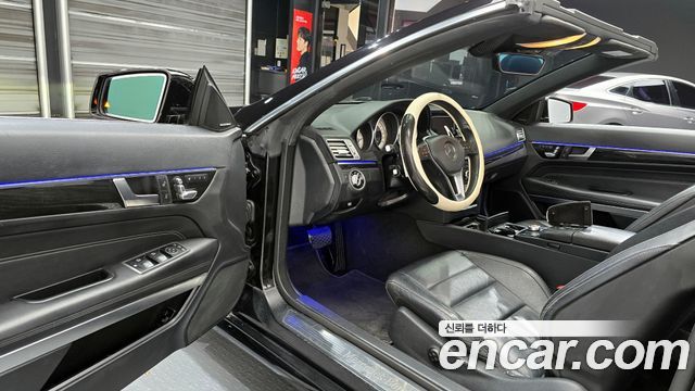 Mercedes-Benz E-Class E200 Cabriolet