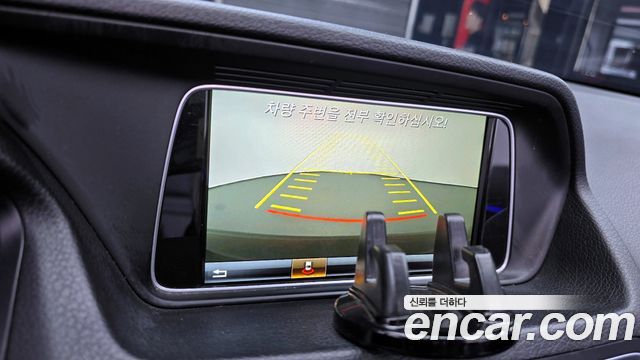 Mercedes-Benz E-Class E200 Cabriolet