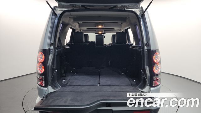 Land Rover Discovery 3.0 SDV6 SE