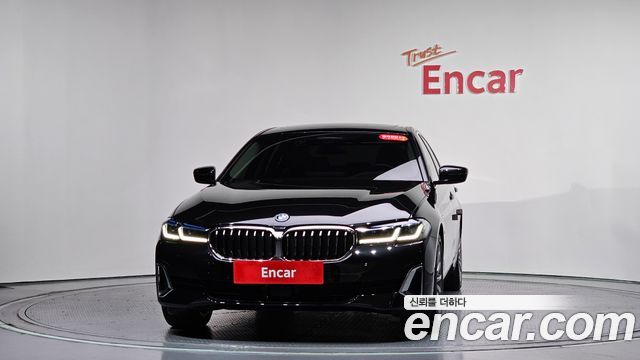 BMW 5-Series 530e Luxury