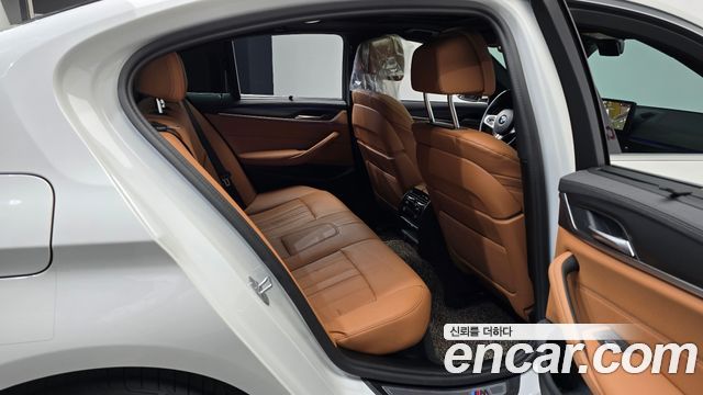 BMW 5-Series 520i M Sport