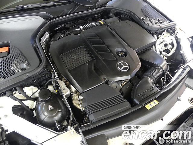 Mercedes-Benz CLS-Class CLS300d AMG Line