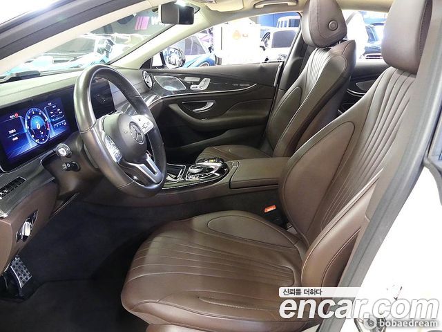 Mercedes-Benz CLS-Class CLS300d AMG Line