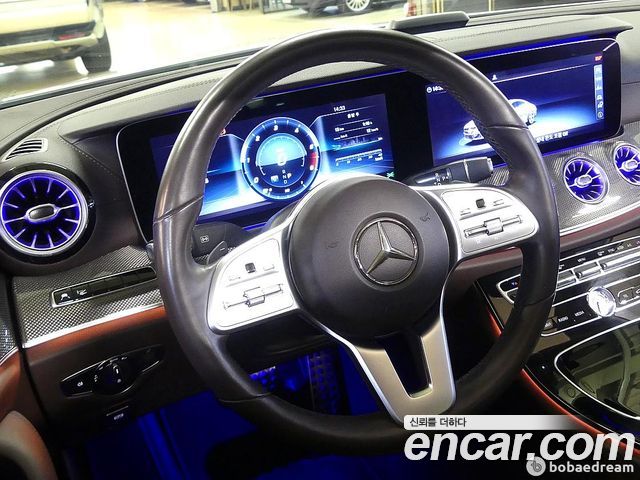 Mercedes-Benz CLS-Class CLS300d AMG Line