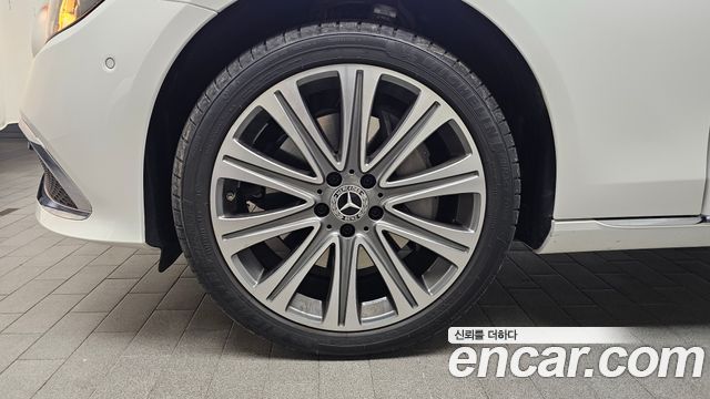Mercedes-Benz E-Class E350 4MATIC Exclusive