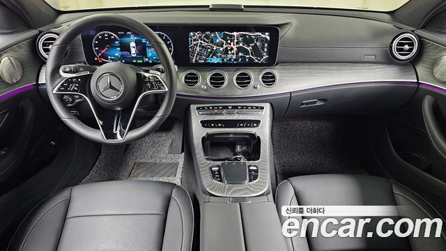 Mercedes-Benz E-Class E350 4MATIC Exclusive