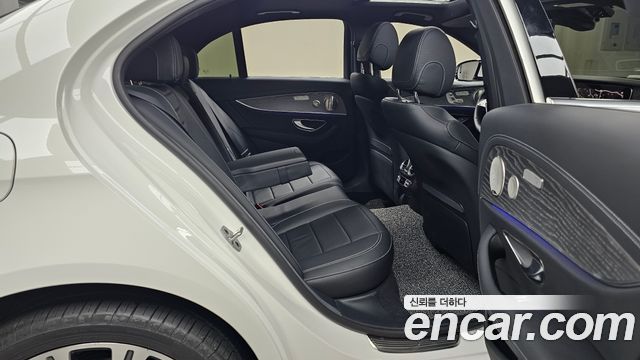 Mercedes-Benz E-Class E350 4MATIC Exclusive