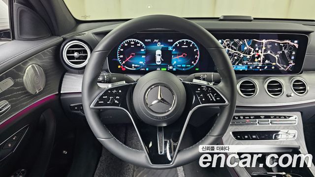 Mercedes-Benz E-Class E350 4MATIC Exclusive