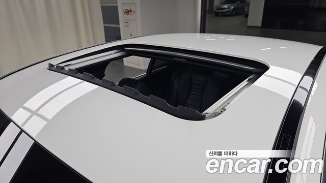 Mercedes-Benz E-Class E350 4MATIC Exclusive
