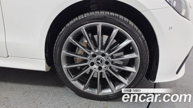 Mercedes-Benz E-Class E450 4MATIC Cabriolet
