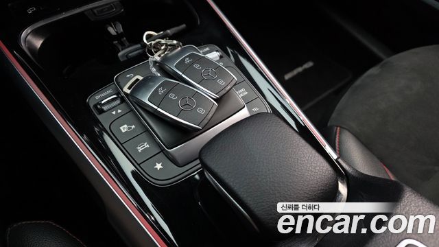 Mercedes-Benz GLB-Class GLB250 4MATIC
