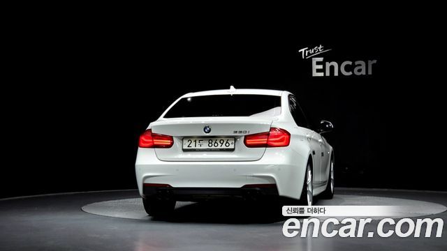 BMW 3-Series 330i M Sport
