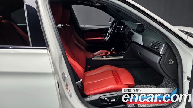 BMW 3-Series 330i M Sport