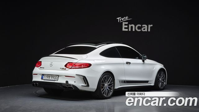 Mercedes-Benz C-Class C63 AMG Coupe