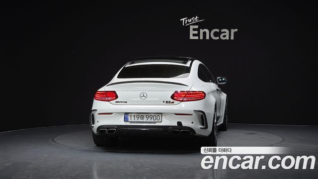 Mercedes-Benz C-Class C63 AMG Coupe