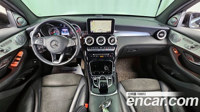 Mercedes-Benz GLC-Class GLC300 4MATIC AMG Line Coupe