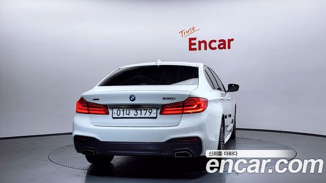 BMW 5-Series 530i xDrive M Sport Package Plus