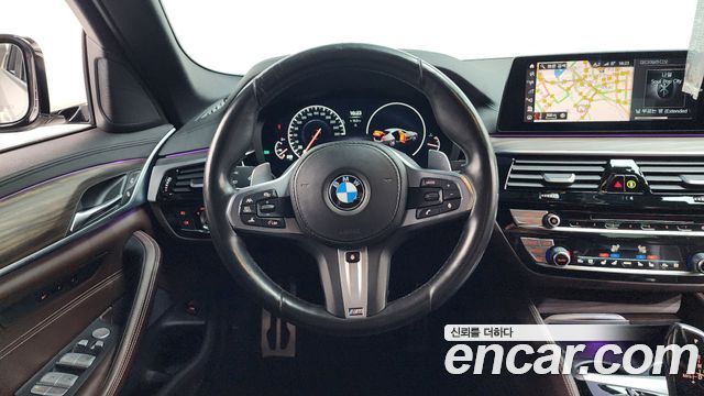 BMW 5-Series 530i xDrive M Sport Package Plus