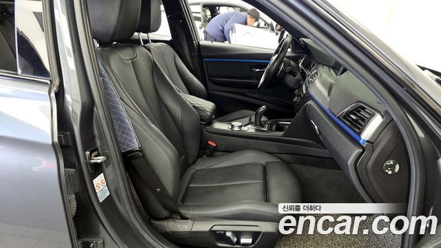 BMW 3-Series 320i M Sport