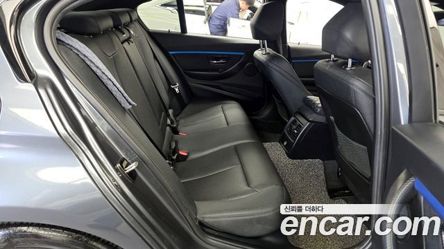 BMW 3-Series 320i M Sport