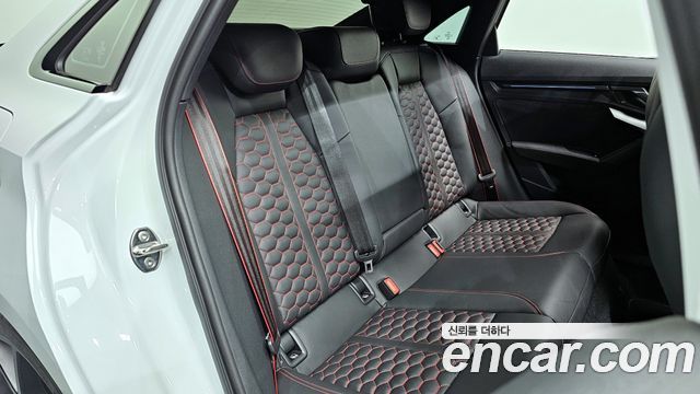 Audi RS3 2.5 TFSI Quattro